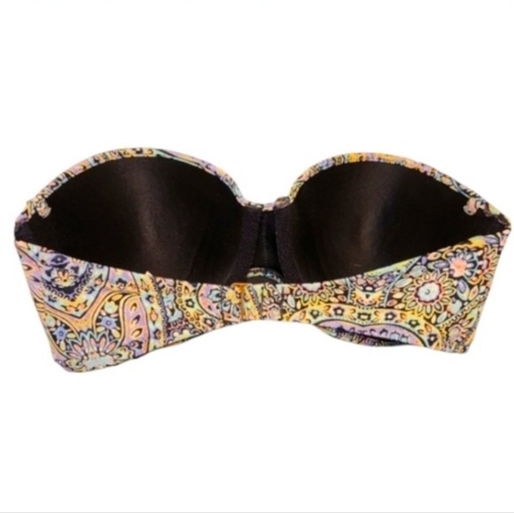 ⭐️ HOST PICK ⭐️ Victoria's Secret The Flirt Bandeau - Picture 2 of 7